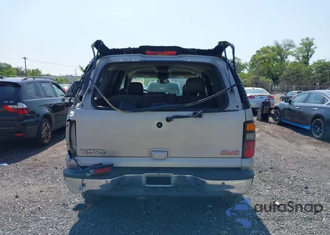 2004 GMC Yukon z USA, uszkodzony, nr VIN 1GKEK13Z74R126460